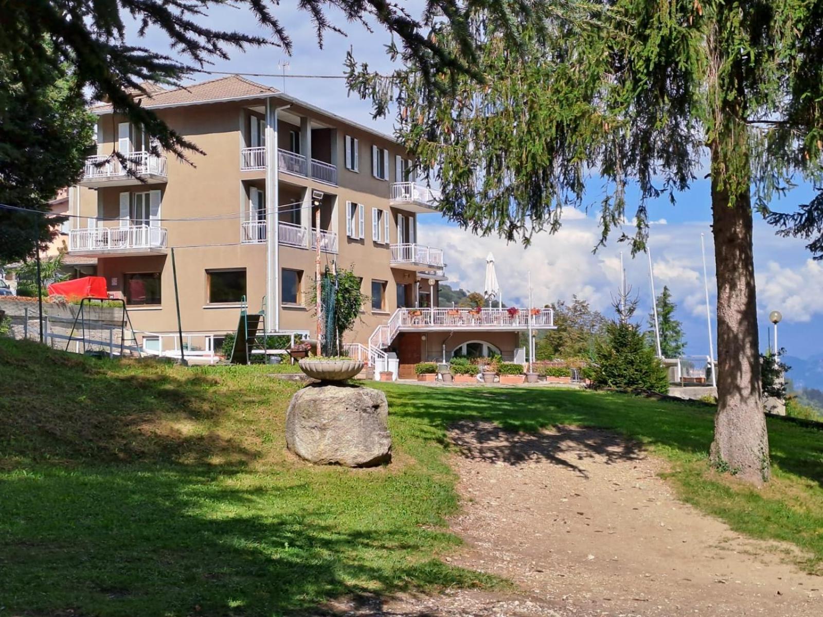 Hotel Provinciale 79 Magreglio Zewnętrze zdjęcie