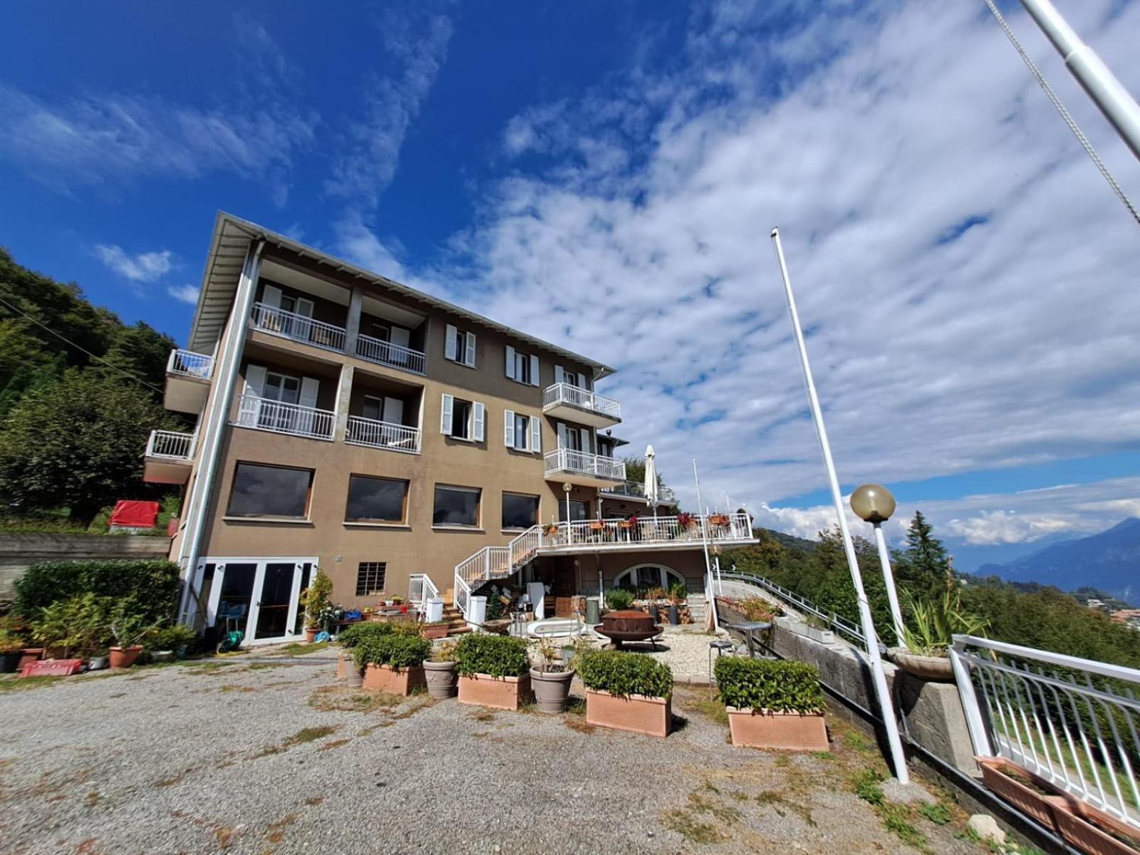 Hotel Provinciale 79 Magreglio Zewnętrze zdjęcie